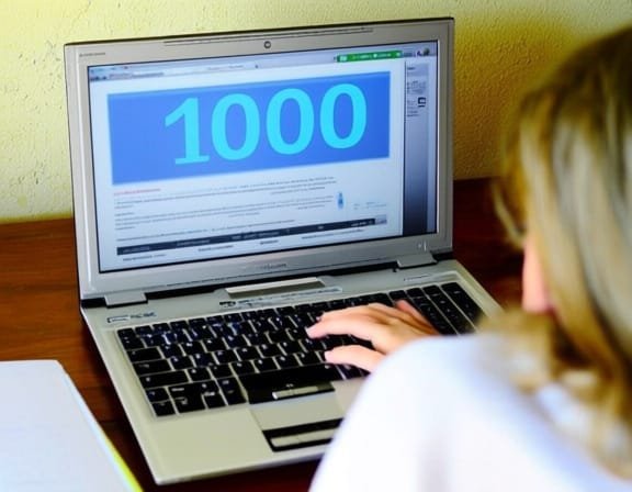 7 Trabajos remotos desconocidos que Pagan $1000 USD al mes (y nadie habla de ellos)